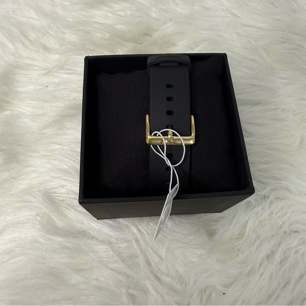 Steve Madden Black Watch Accessories - Picture 3 of 5